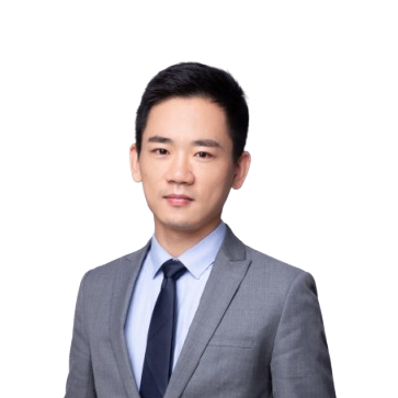 卢伟鹏-removebg-preview.png