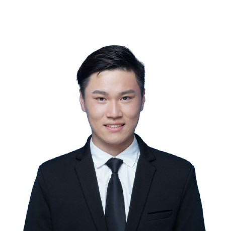 王鹏-removebg-preview.png
